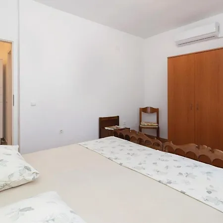 Apartment 1 Bedroom Stunning In Zadar