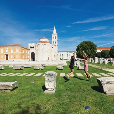 Apartment 1 Bedroom Stunning In Zadar